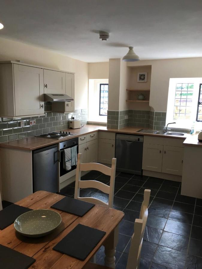 Cosy Arts & Crafts Cottage With Stunning Views Brecon Dış mekan fotoğraf